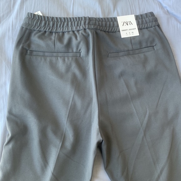 [Sold] Zara Jogger Waist Stretch Pants - Picture 2 of 6